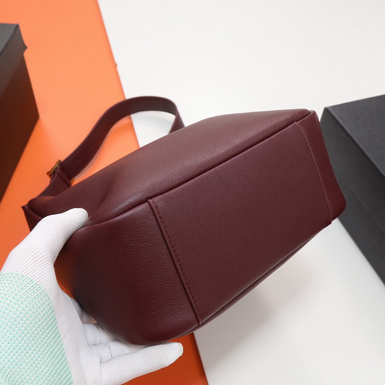 YSL Le 657230 24x24x10cm 8D3_5