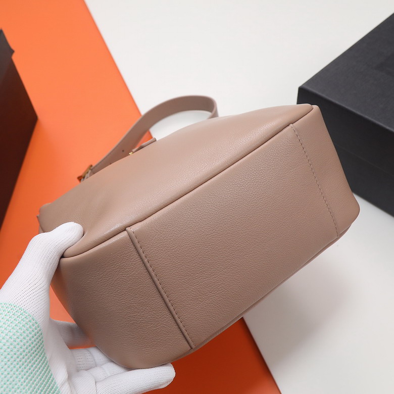 YSL Le 657230 24x24x10cm 8D4_4