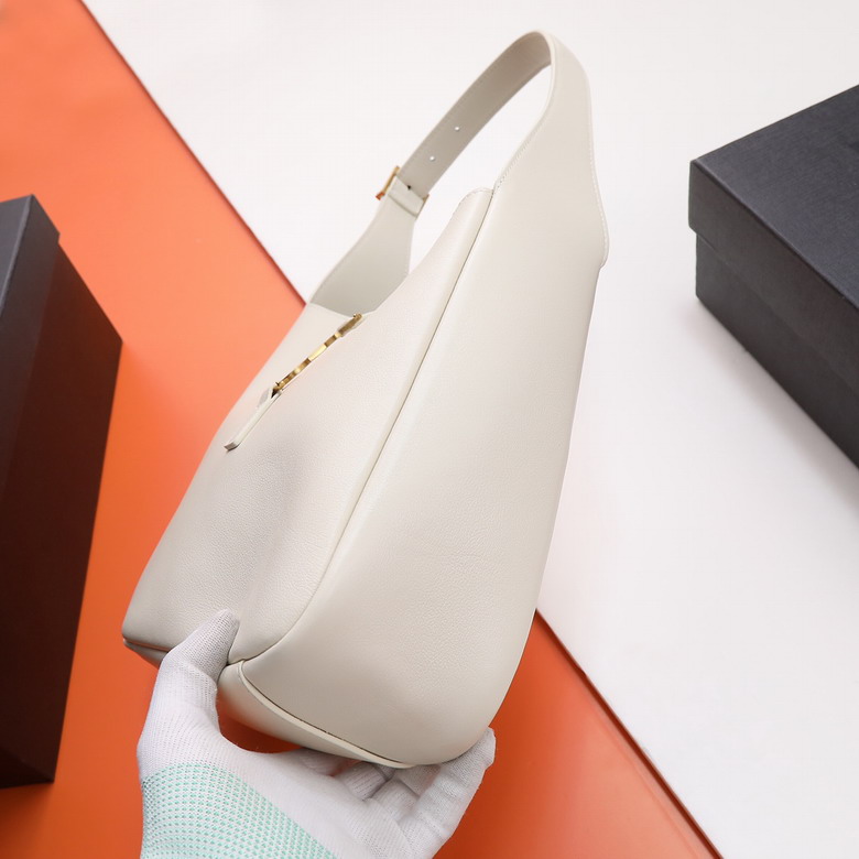 YSL Le 657230 24x24x10cm 8D5_4