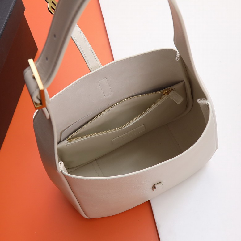 YSL Le 657230 24x24x10cm 8D5_9