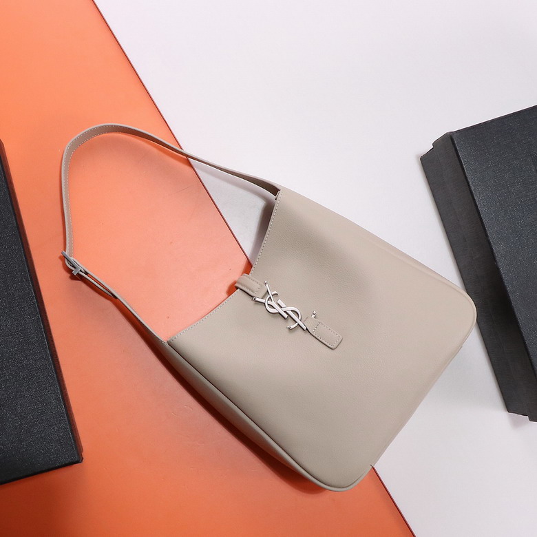 YSL Le 657230 24x24x10cm 8D6_1