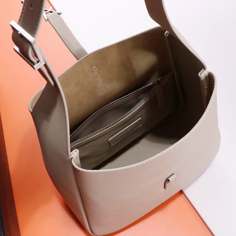 YSL Le 657230 24x24x10cm 8D6_9