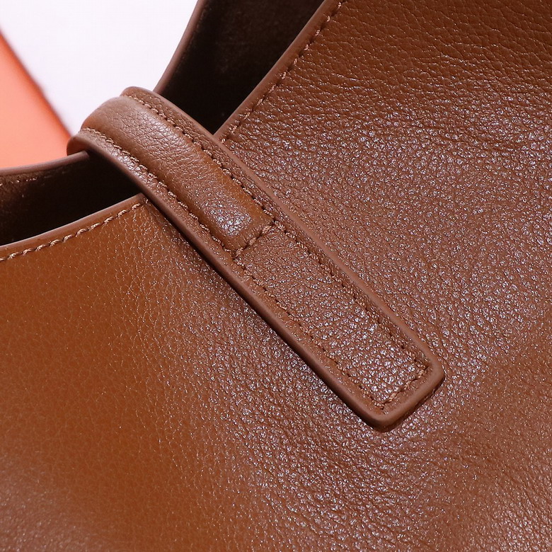 YSL Le 657230 24x24x10cm 8D7_6