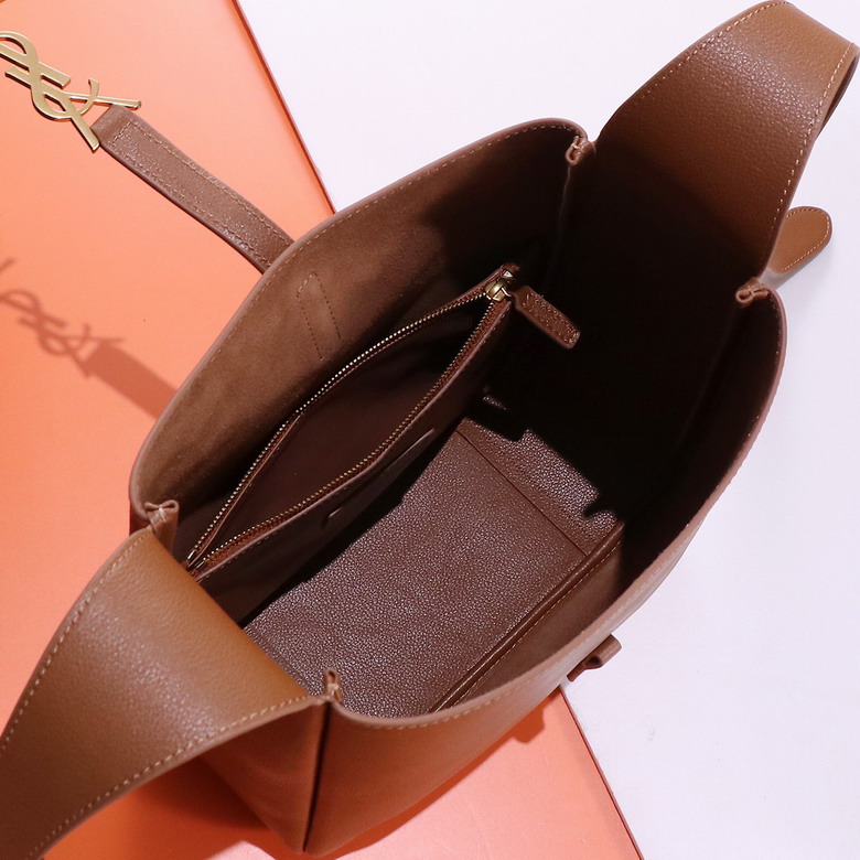 YSL Le 657230 24x24x10cm 8D7_9