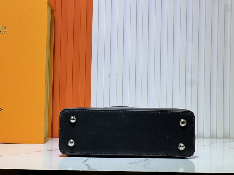 Cap M59939 27x17 3x9cm ss_7