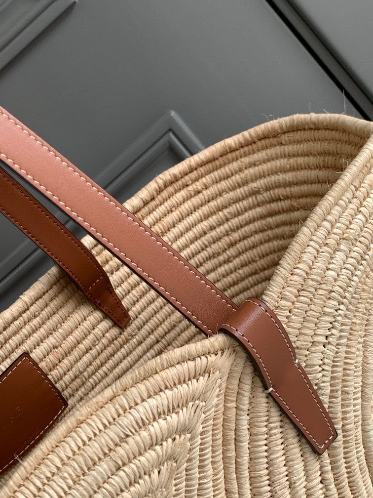 Celine 116982 47x30 5x15cm by_7