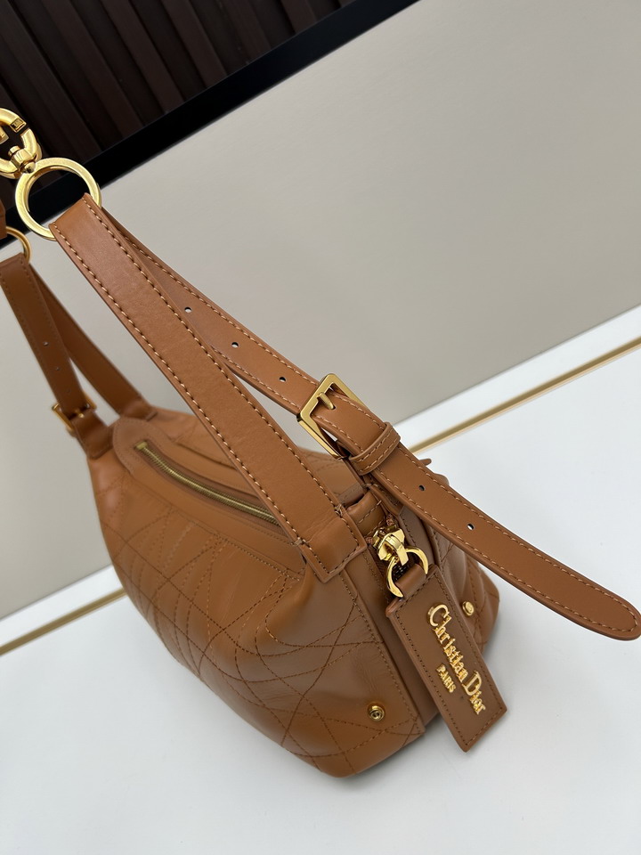 Dior journey 0339 23x14x16cm jj1_3