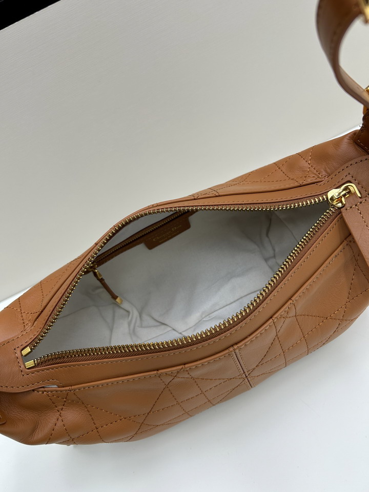 Dior journey 0339 23x14x16cm jj1_7