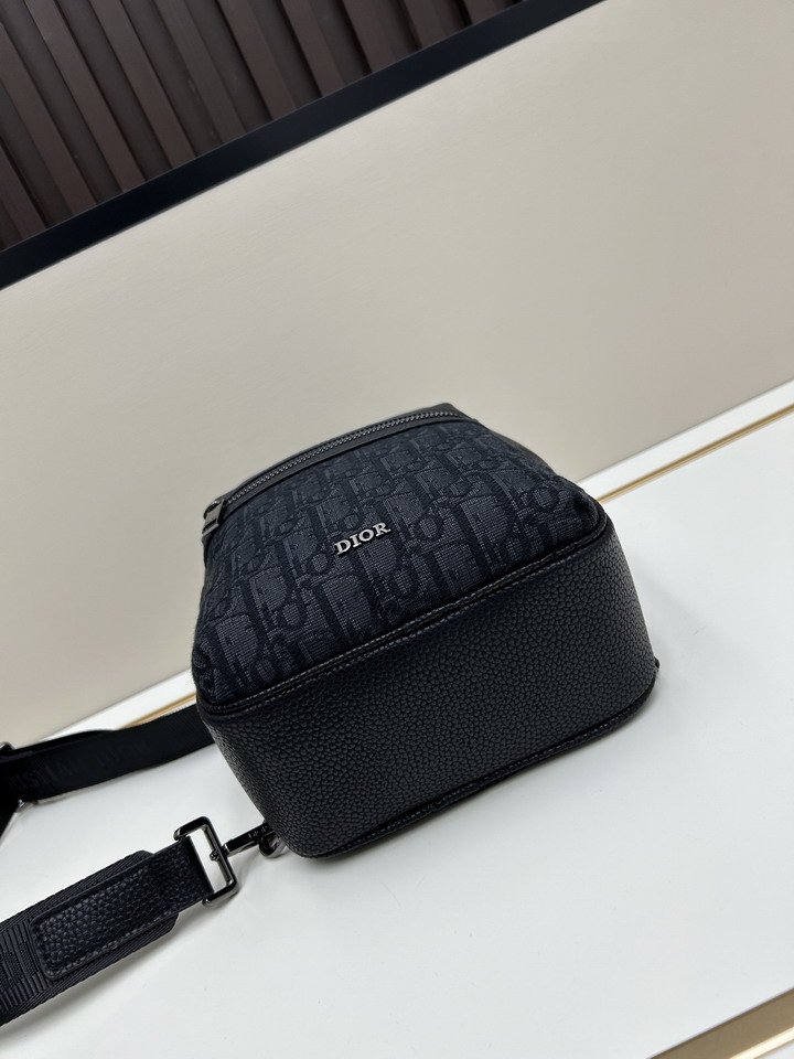 Dior rider 93915 17x26x8cm jj1_5