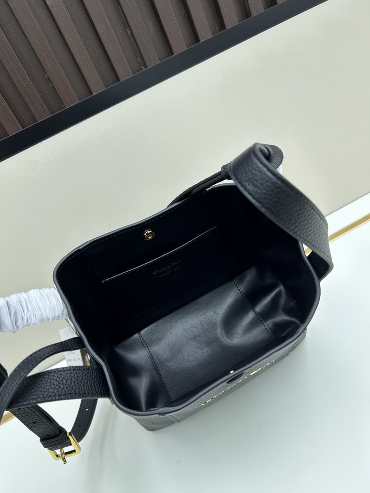 Dior signature 0341 21x19x11cm jj1_7