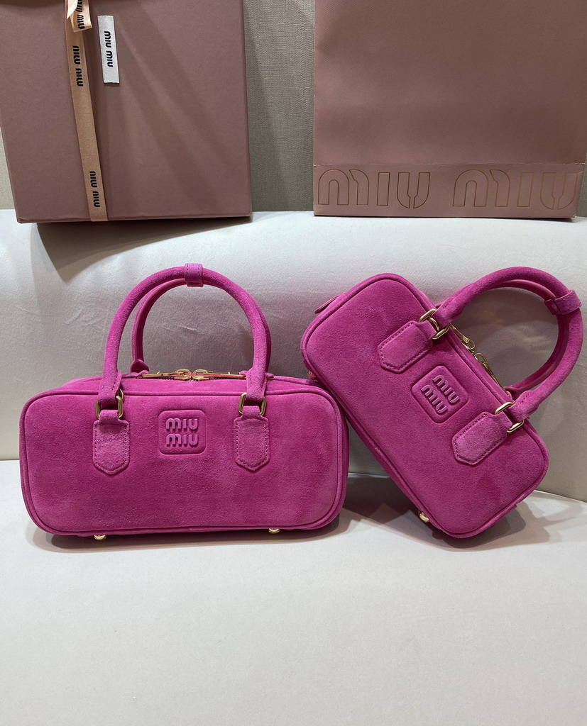 Miu 5BB142 22x10 5x7 5cm AP_2