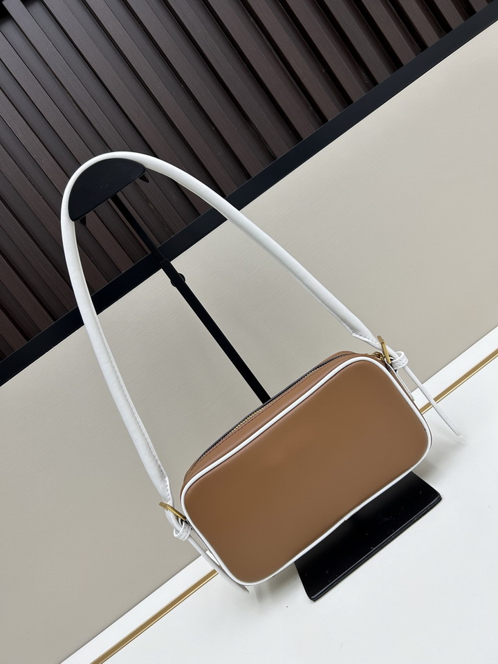 Miu 02025 21x11 5x4 5cm jj1_2