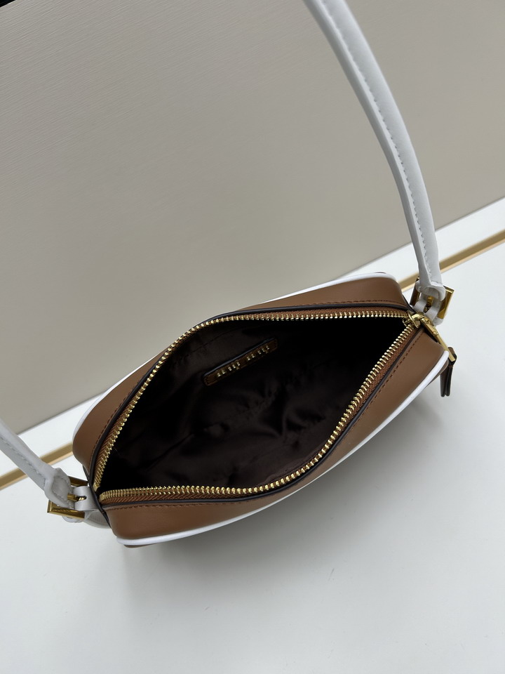 Miu 02025 21x11 5x4 5cm jj1_7