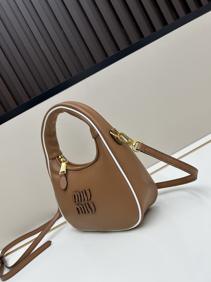 Miu 02026 18 5x24x7cm jj1_2