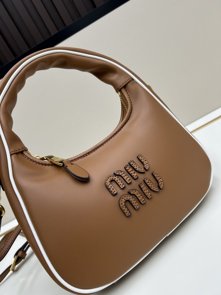 Miu 02026 18 5x24x7cm jj1_4