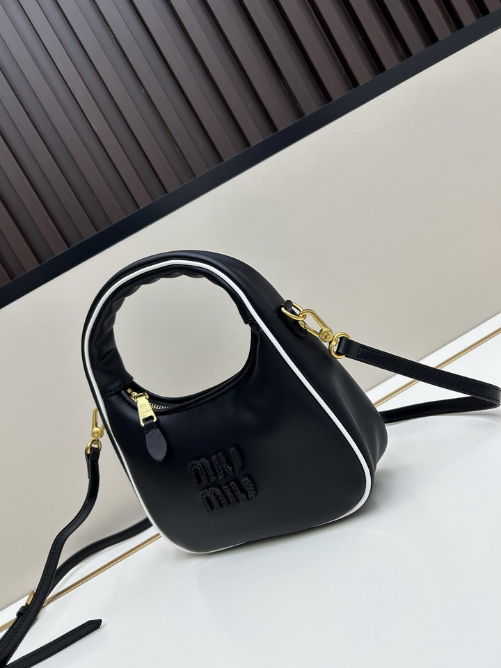 Miu 02026 18 5x24x7cm jj_2