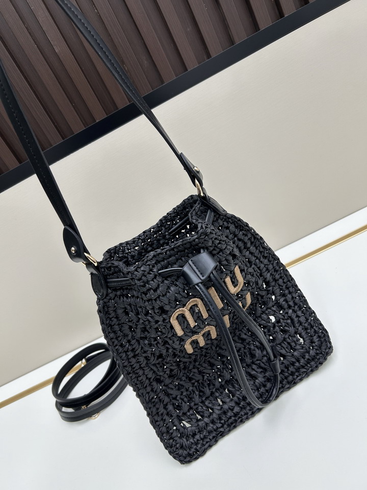 Miu 3117 21x24cm jj1_3