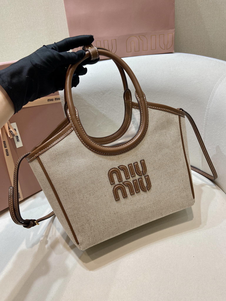 Miu 5BA288 23 5x22x12cm AP1_3