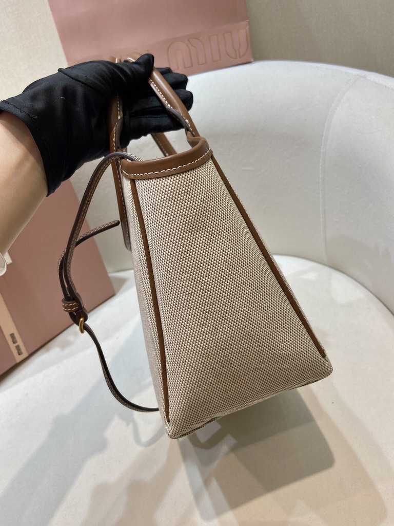 Miu 5BA288 23 5x22x12cm AP1_5