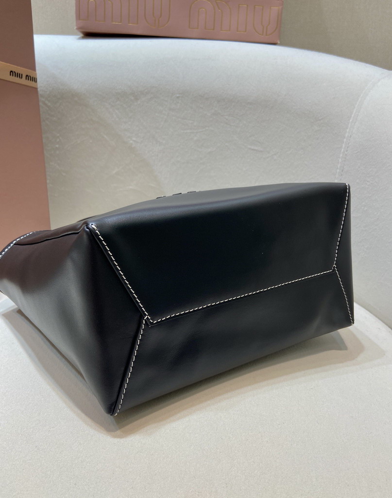 Miu 5BA288 23 5x22x12cm AP2_6