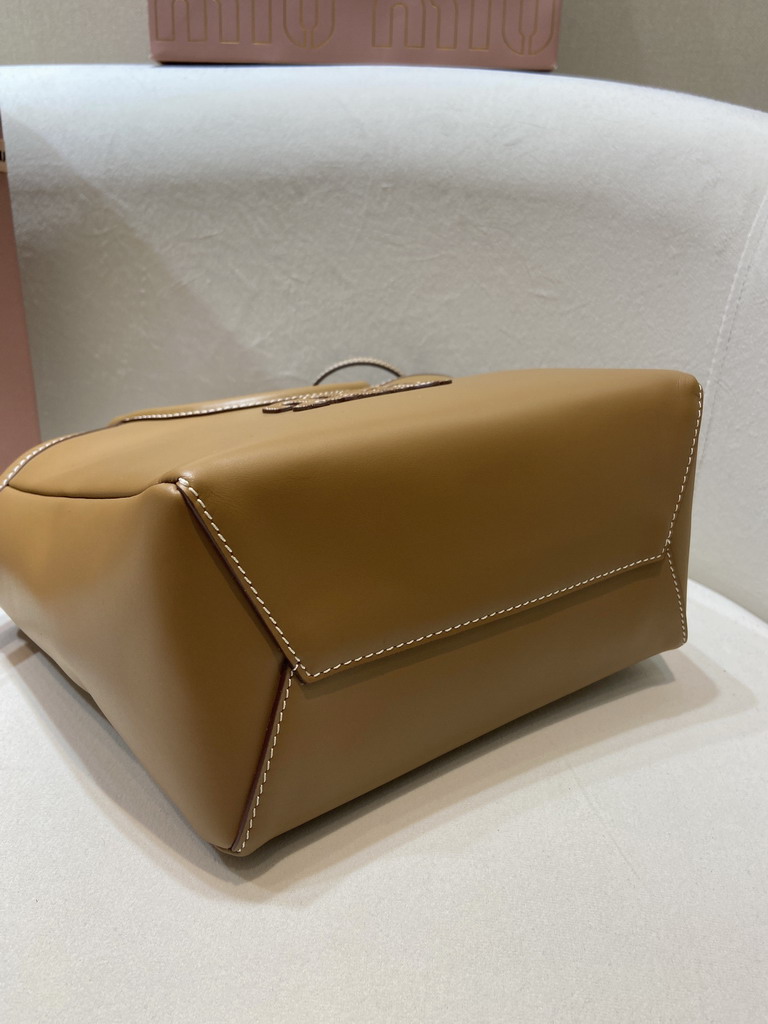 Miu 5BA288 23 5x22x12cm AP_6