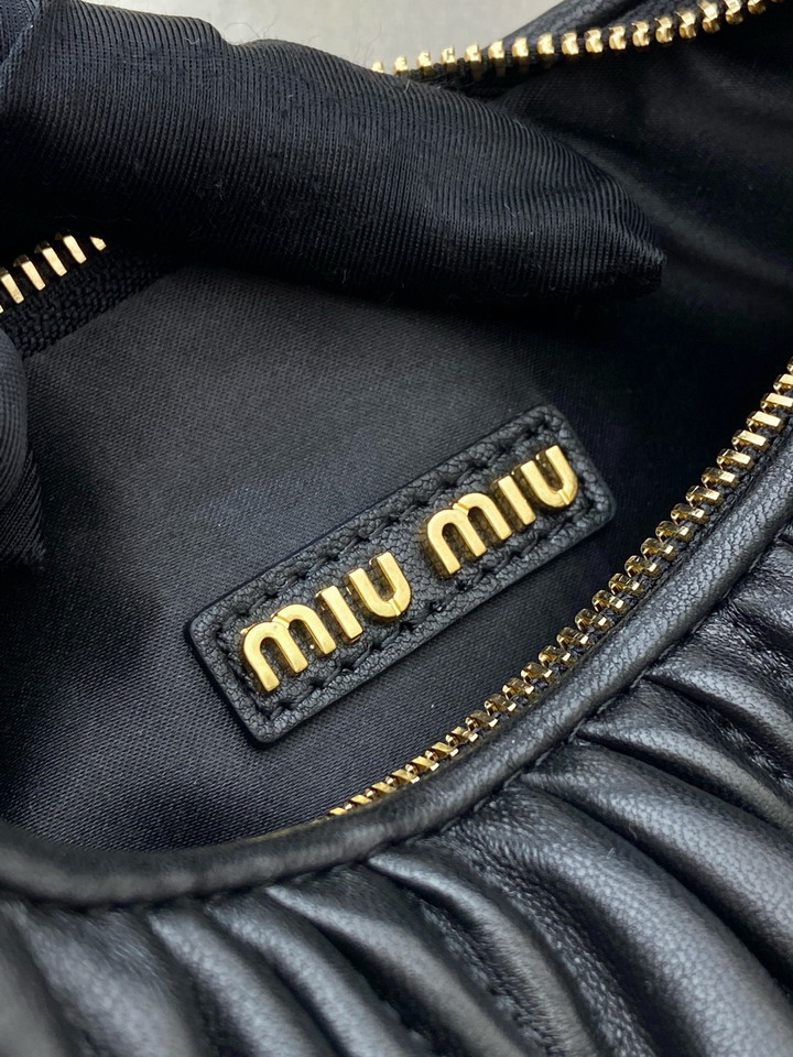 Miu 5BB125 20x17x6cm AP3_9