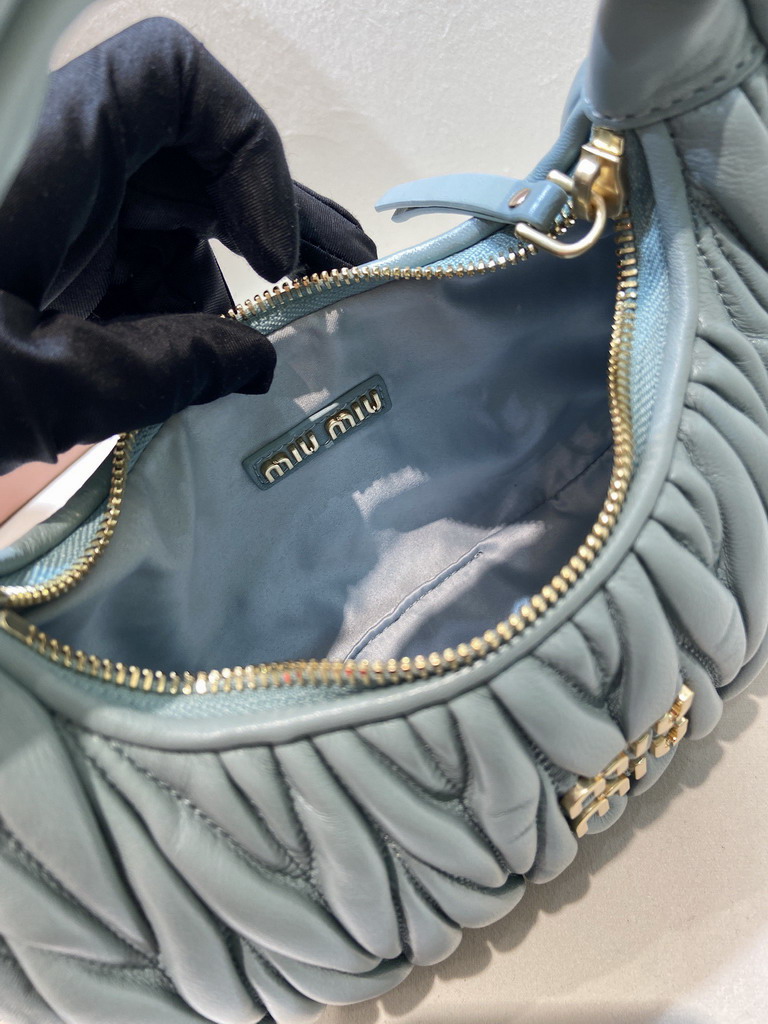 Miu 5BB125 20x17x6cm AP_8