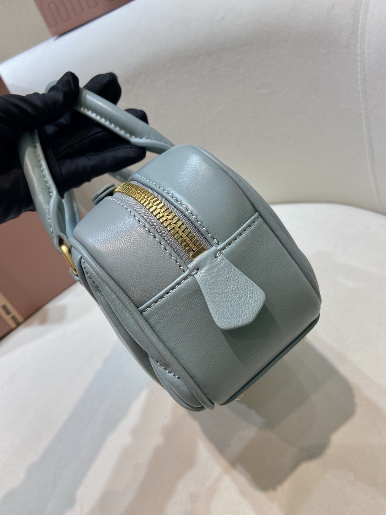 Miu 5BB142 23x12x8cm AP_7