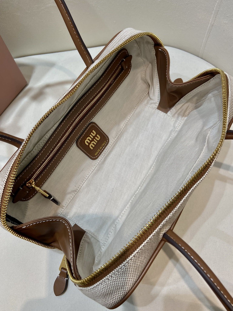 Miu 5BB173 28x11 5x8cm AP_9