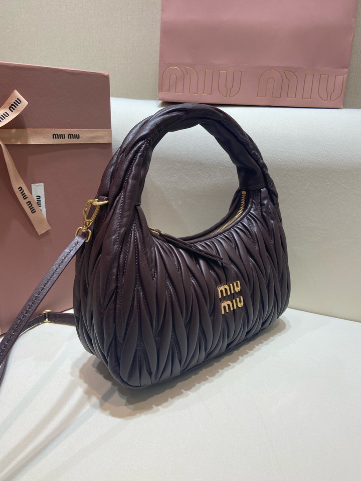 Miu 5BC153 25x18x7cm AP1_2