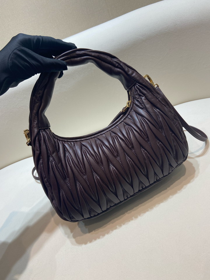 Miu 5BC153 25x18x7cm AP1_4