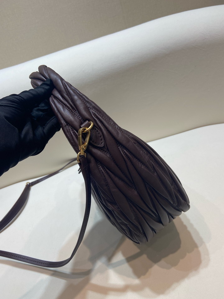 Miu 5BC153 25x18x7cm AP1_6