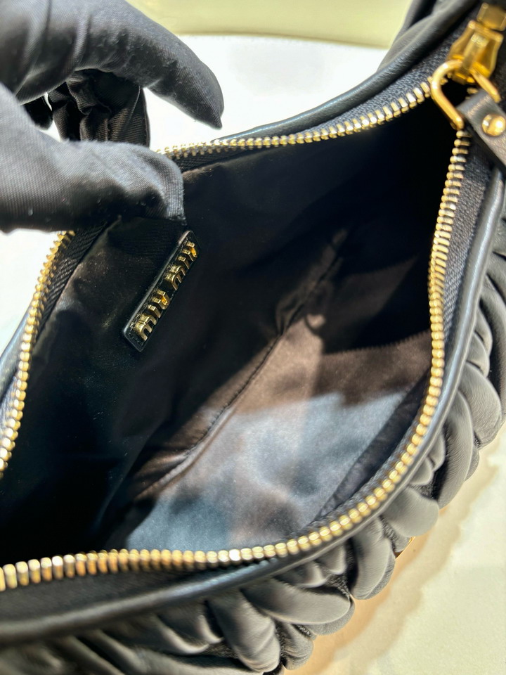 Miu 5BC153 25x18x7cm AP2_8