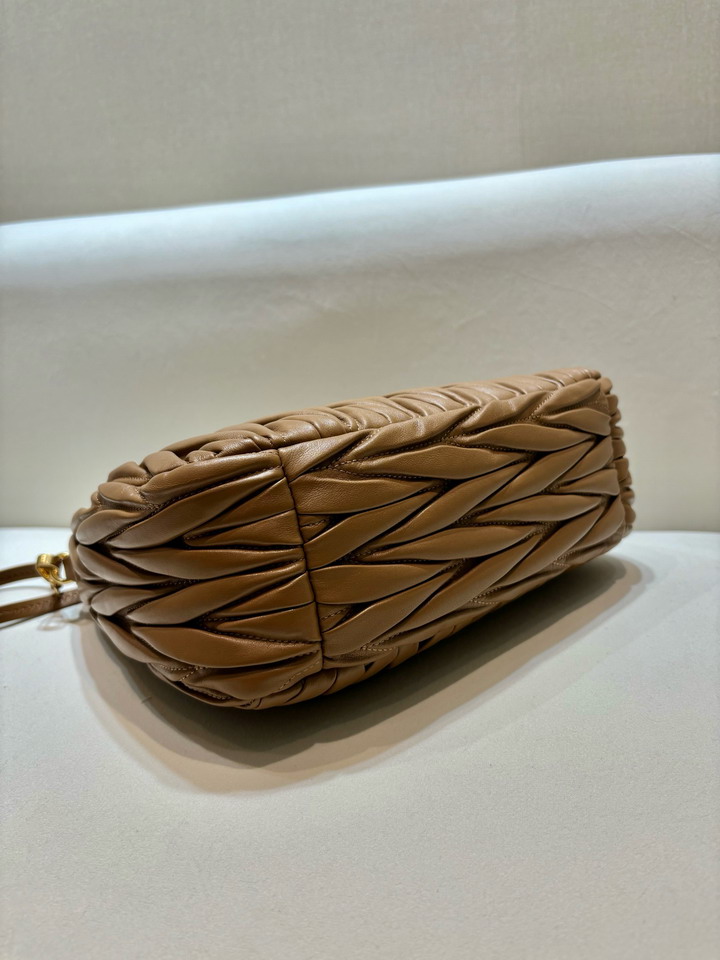 Miu 5BC153 25x18x7cm AP_9