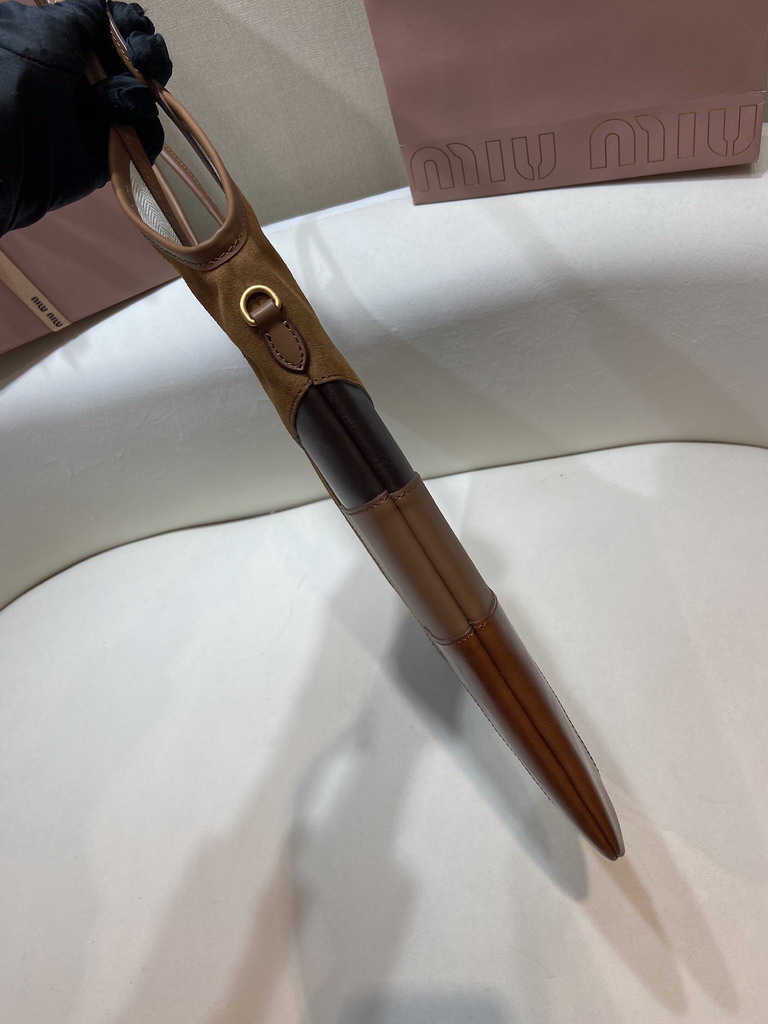 Miu 5BG231 40x35cm AP_5