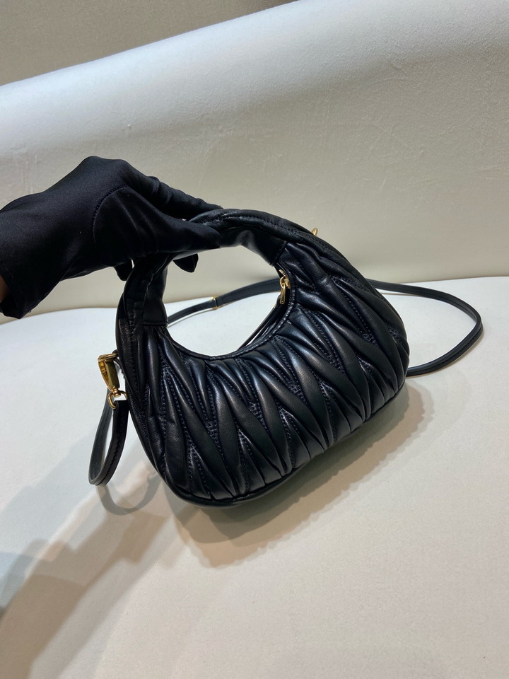 Miu 5BP078 17 5x14x5 5cm AP_4