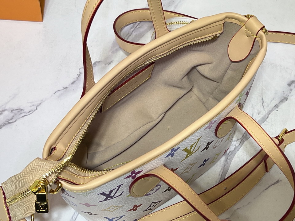 Neverfull M46705 24x14x9cm ss1_11