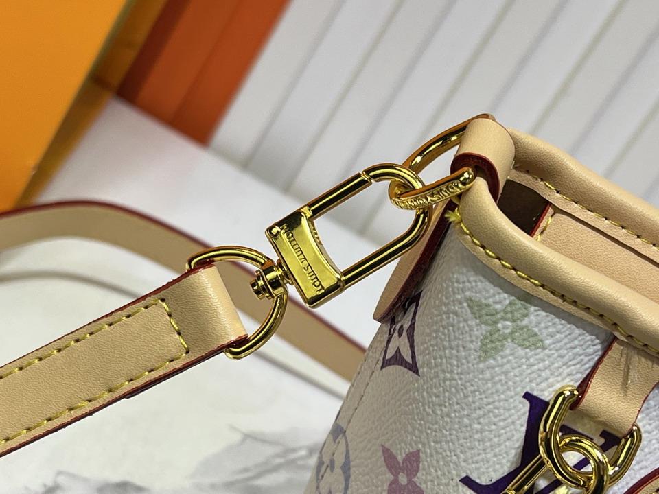 Neverfull M46705 24x14x9cm ss1_8