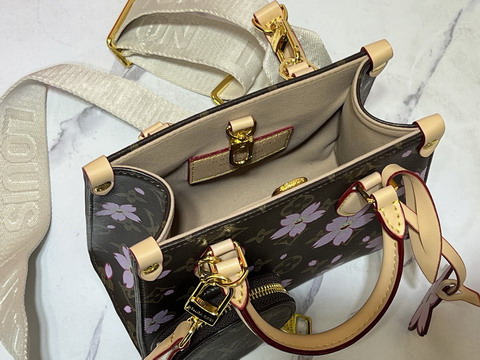 On M46373 18x15x8 5cm ss_9