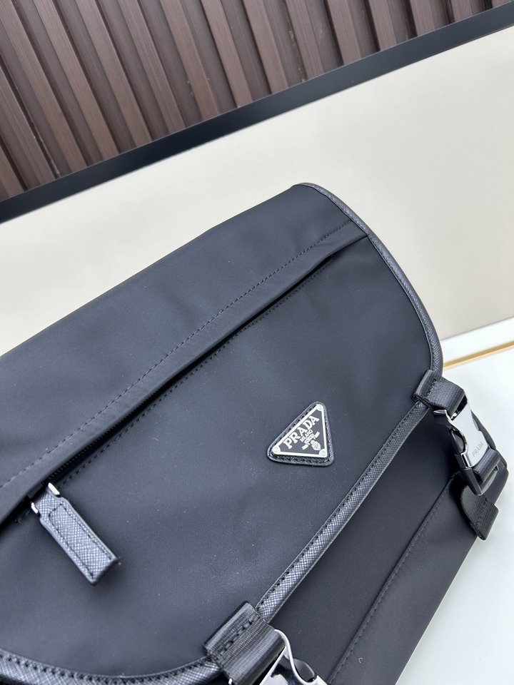 Prada 2387 30x25cm jj_3