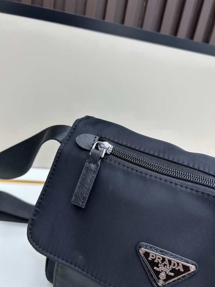 Prada 2388 24x19cm jj_6