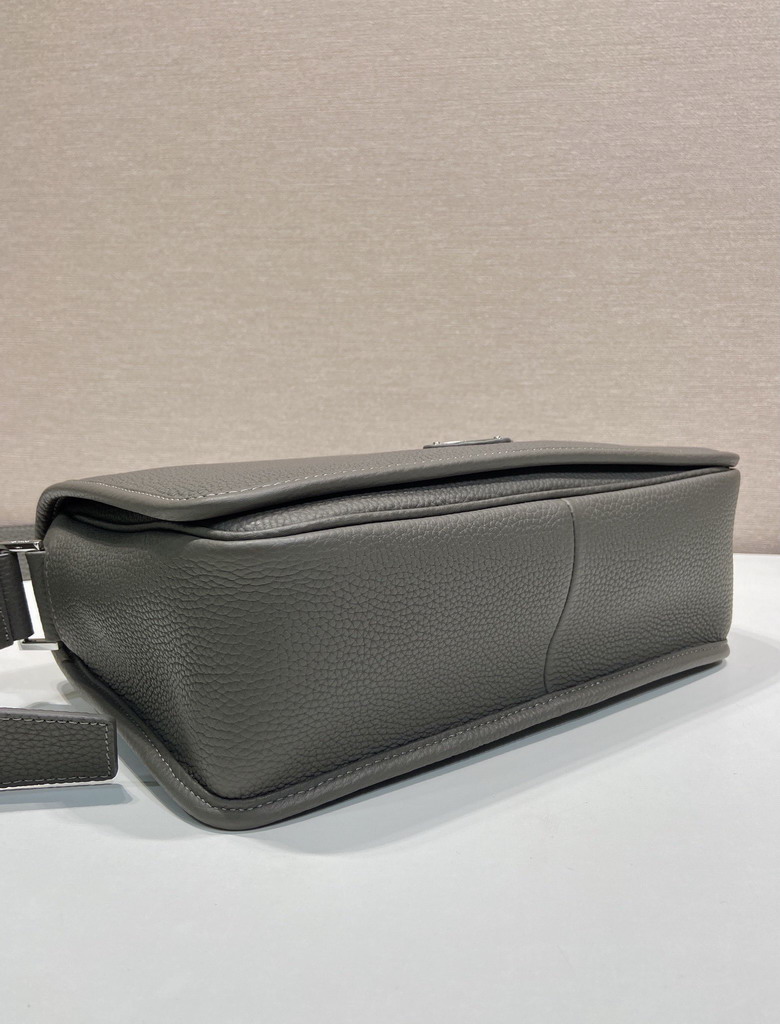 Prada 2VD075 30x20x9cm AP1_5