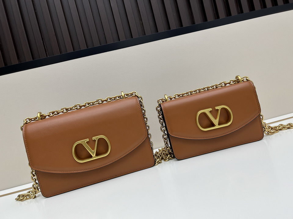 Val 20261 24x16x8cm jj_1