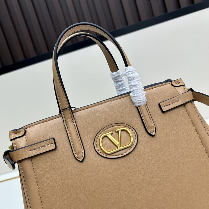 Val 20262 22x19x12cm jj3_4