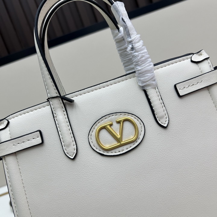 Val 20262 22x19x12cm jj4_4