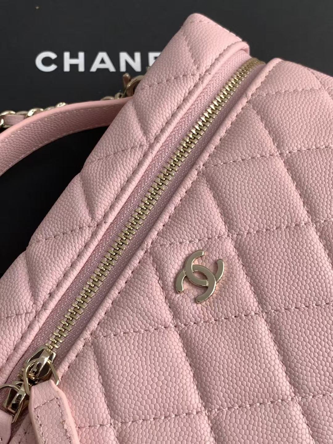 AP4385 19.5X17X5 XZ (52)