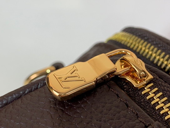 Bumbag M82208 17x12x9 5cm gf_4