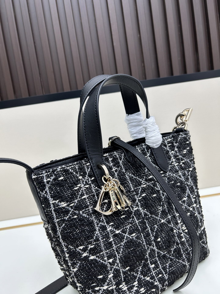 Dior 0327 16x18x12cm jj1_4