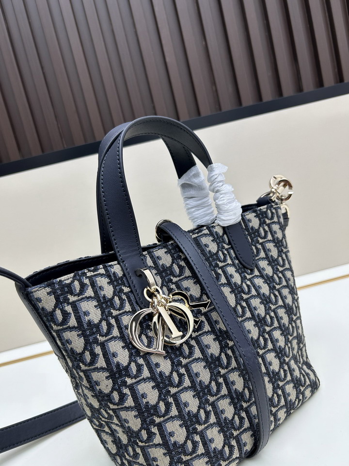 Dior 0327 16x18x12cm jj2_4