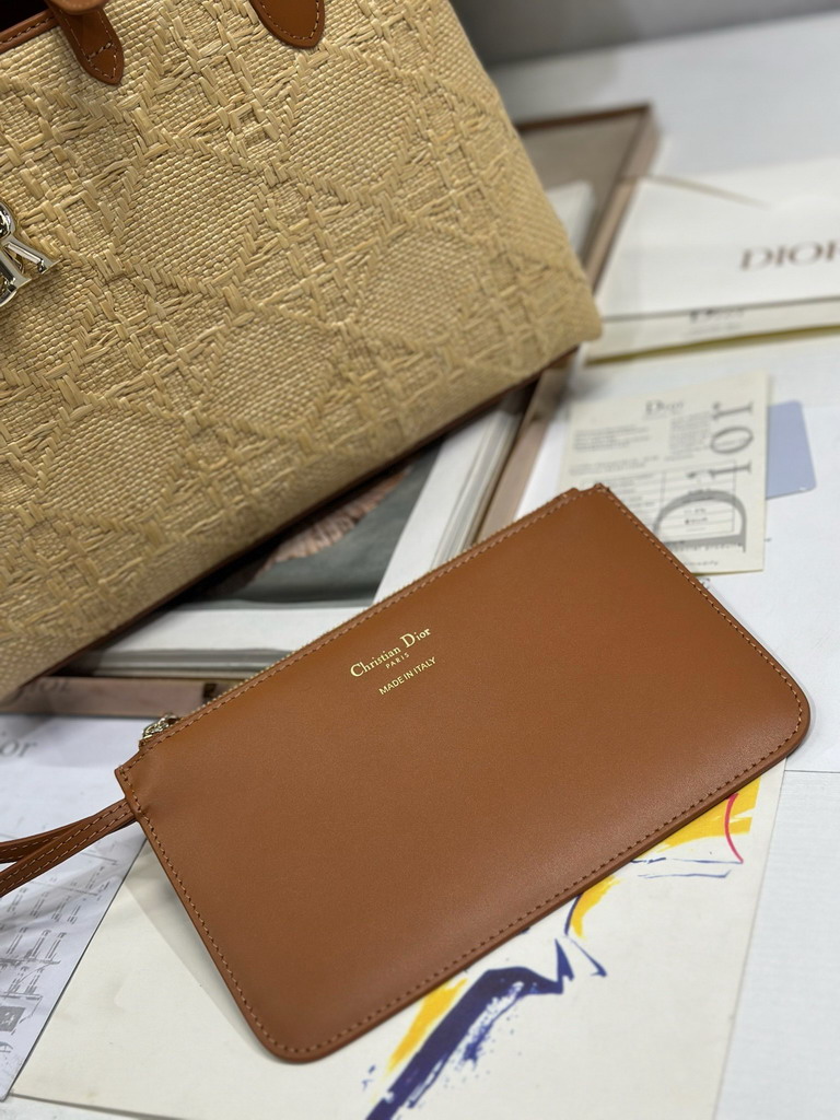 Dior 1188 28 5x21 5x17cm yz_4